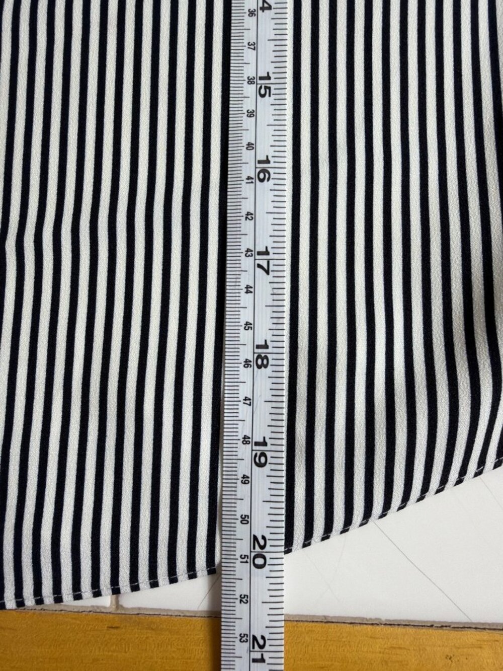 J.Crew Factory Scalloped Stripe Cami Tank Top Black Size 14 NWOT - Picture 10 of 13